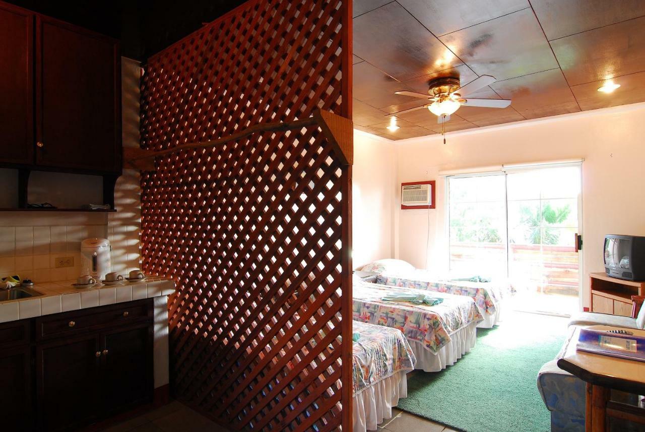 Antelope Guesthouse Koror Extérieur photo